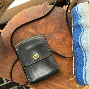 Vintage Coach leather Crossbody